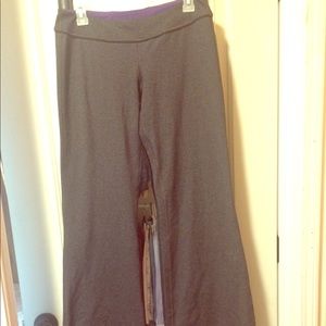 Lululemon yoga pants